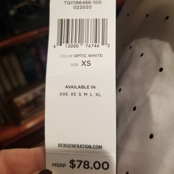 NWT BCBG blouse - Picture 8 of 8